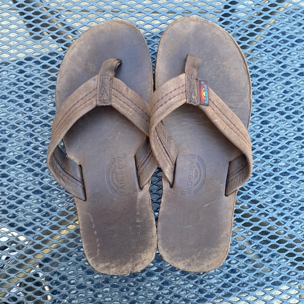 Rainbow sandals size 2/3